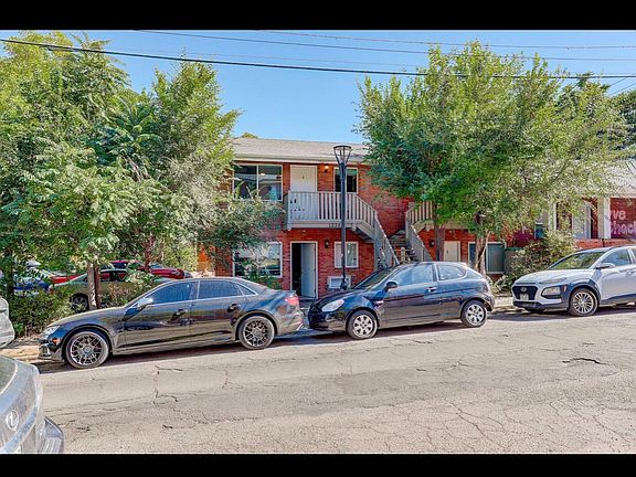 1224 1th- 2 3BRs for 6 X 2- 4 kitchens- 4 dishwashers, 4 baths, 2 W/D