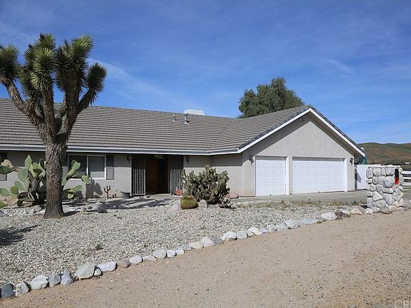 2nd image of 32065 Calle Vis