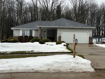 7663 Lime Ln, Parma, OH, 44129