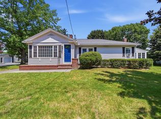 16 Baremeadow St, Methuen, MA 01844