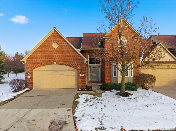 1845 Scenic Dr, Canton, MI 48188