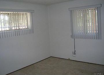 5th image of 818 N Fuchsia Ave