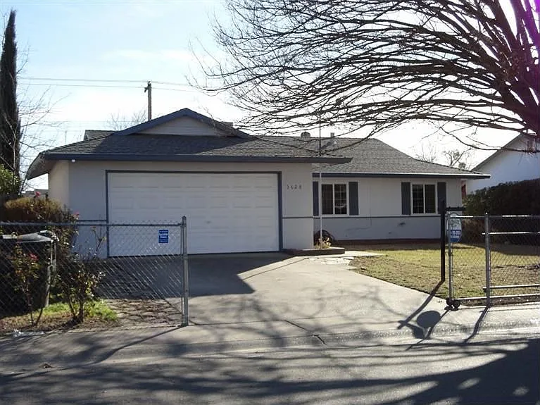 3628 Owens Way photo 1