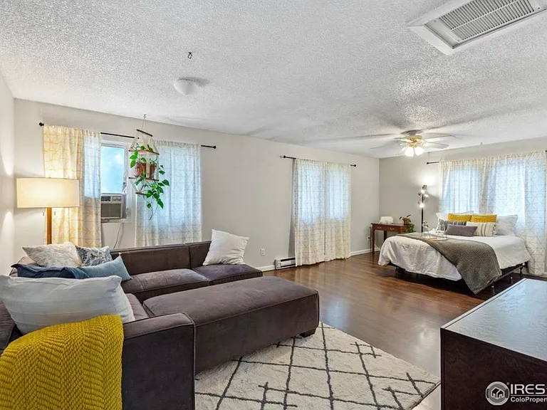 2313 Karakul Ct — Photo 20