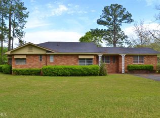 211 Irwinville Hwy, Fitzgerald, GA 31750