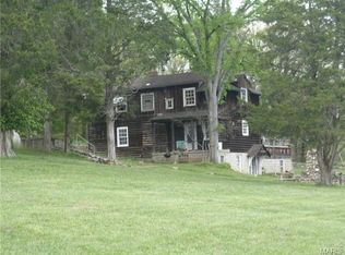 191 Valley Springs Rd, Dittmer, MO 63023