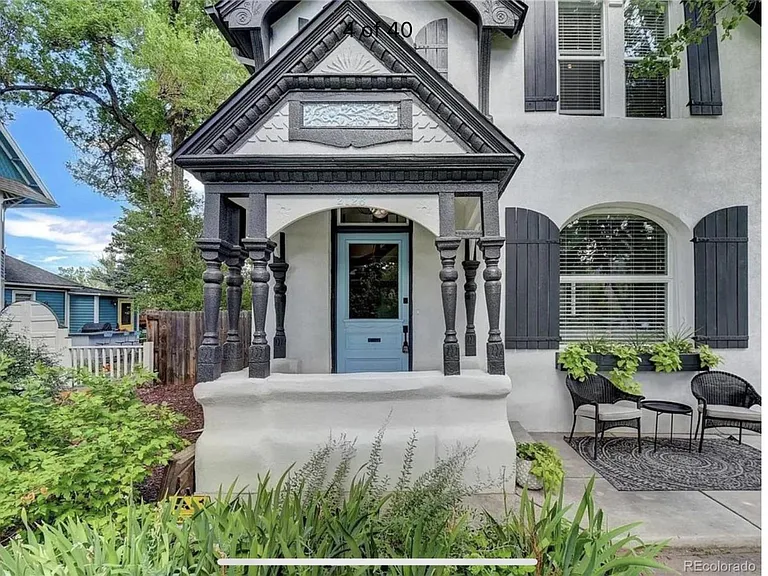 2126 Grove St — Photo 4