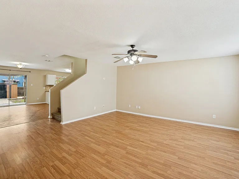 5430 Wincheap Farm — Photo 2