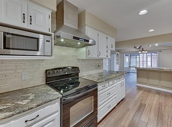 3rd image of 701 W Embercrest Dr