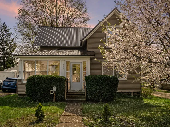 507 S Farmer St, Otsego, MI 49078