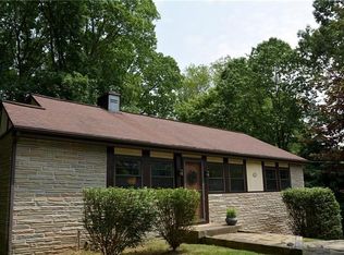4490 Greengrove Dr, Allison Park, PA 15101