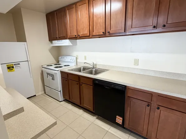 1417 Northside Blvd #1, South Bend, IN 46615