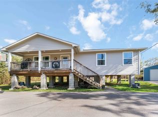 2615 Commerce Dr, Liverpool, TX 77577