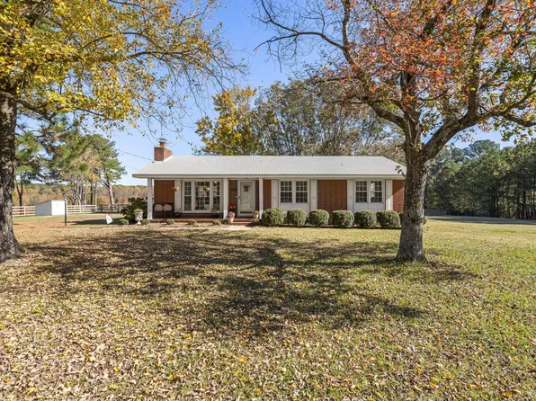 3032 Rosinburg Rd, Zebulon, NC 27597