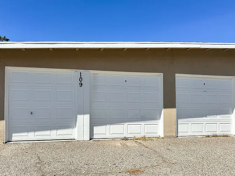 Clearbrook Ln (109) — Photo 17