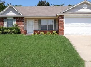 540 Buckingham Dr, Claremore, OK 74017