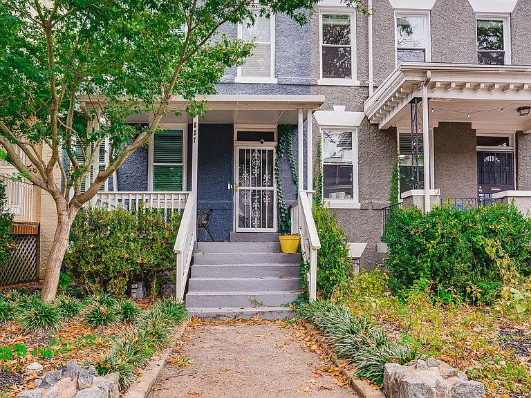 Keefer Pl NW — Photo 49