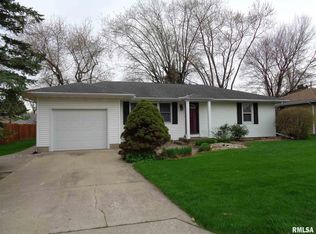 205 Stanley St, Morton, IL 61550
