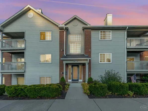 7646 Shawnee Ln APT 207, West Chester, OH 45069
