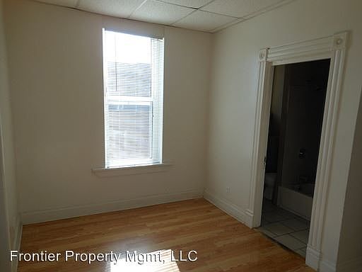 5th image of 3833 Nebraska Ave #3429163