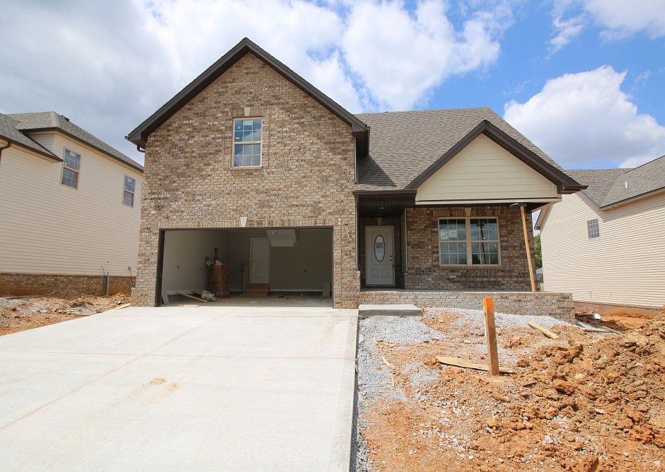1st image of 138 Charleston Oaks