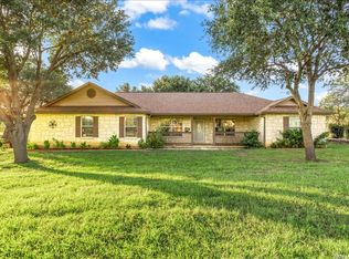 155 COUNTRY GDNS, La Vernia, TX 78121
