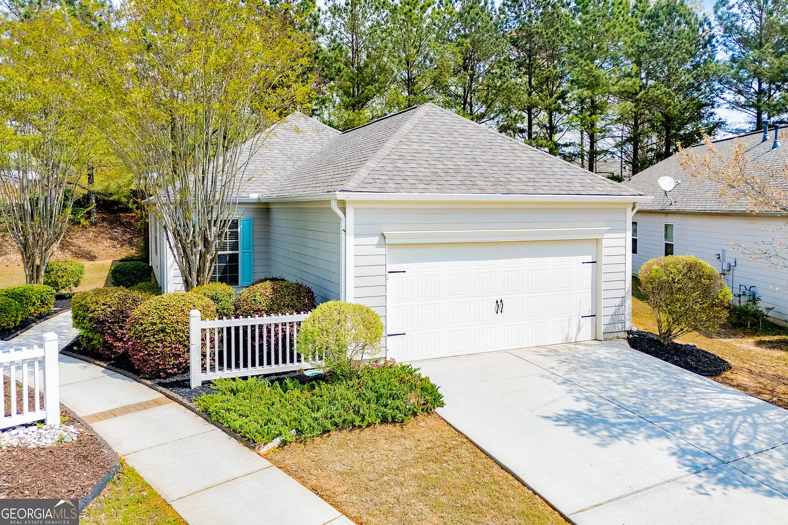 240 River Meadow Dr photo 1
