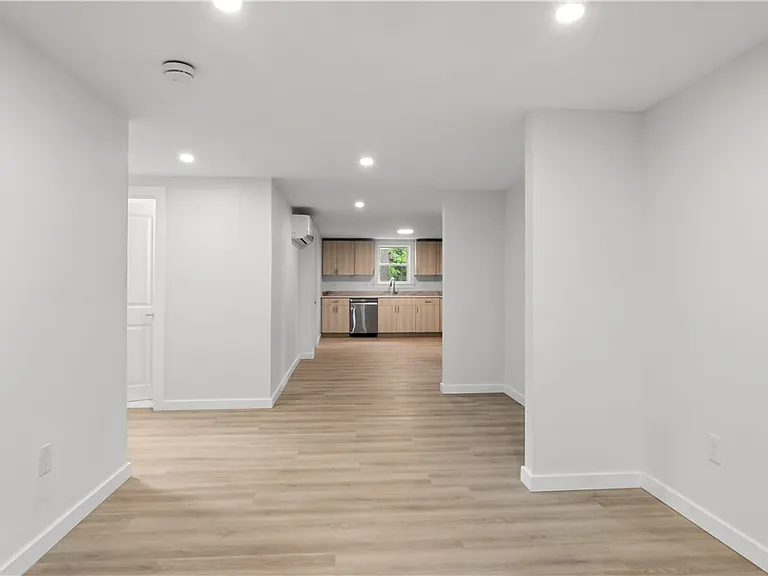 235 Main St — Photo 5