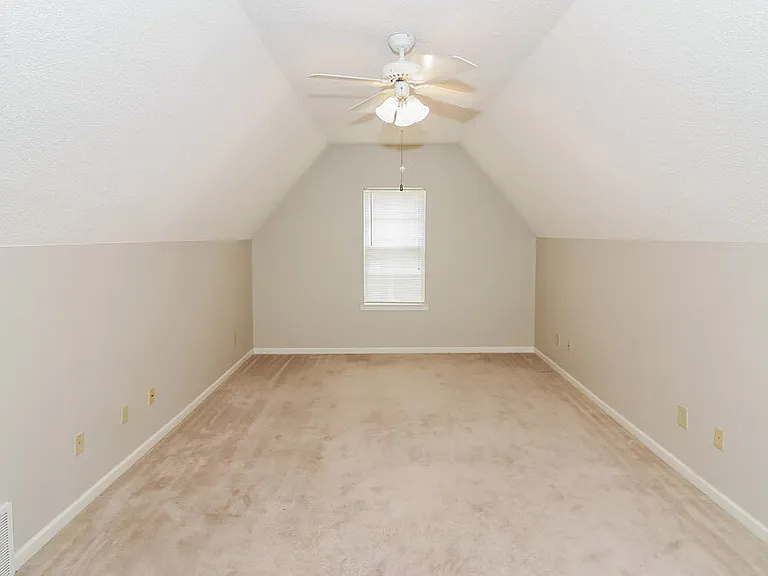 2382 Bethany Dr — Photo 8