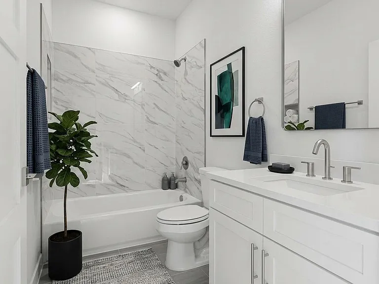 2524 Havenhurst St #102 — Photo 17