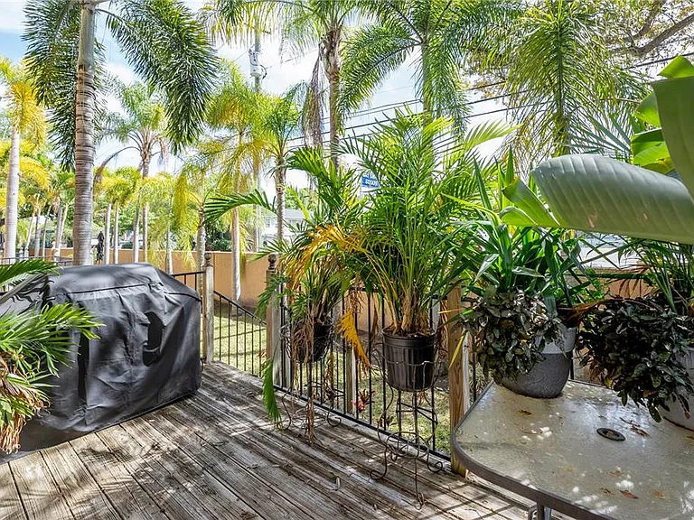 2920-2 Hansen Manor Ln — Photo 43