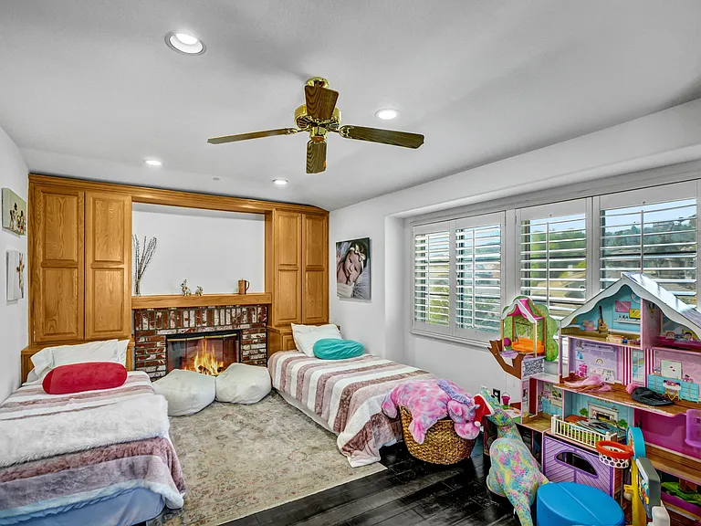 28314 Easton Ln — Photo 17