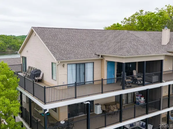 138 Falls Point Dr Unit 4B, Lake Ozark, MO 65049