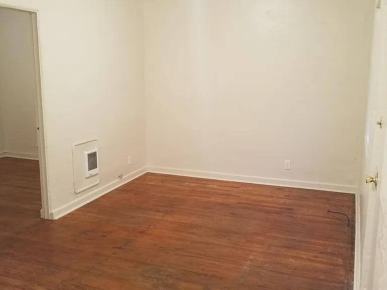 144-Rural Court — Photo 15