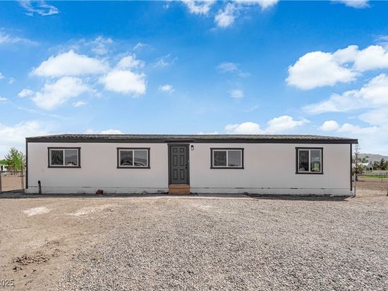 3301 Maple Rd, Pahrump, NV 89048