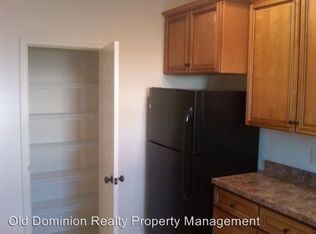 1105 Wellington Dr, Harrisonburg, VA 22802