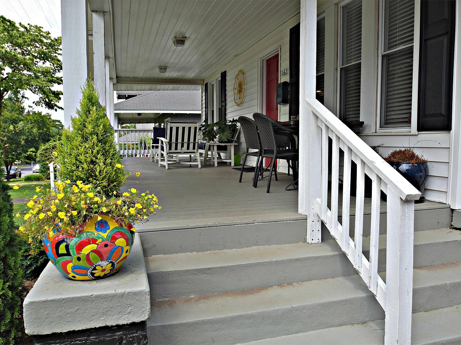1621 Kenilworth Ave - 1 — Photo 2