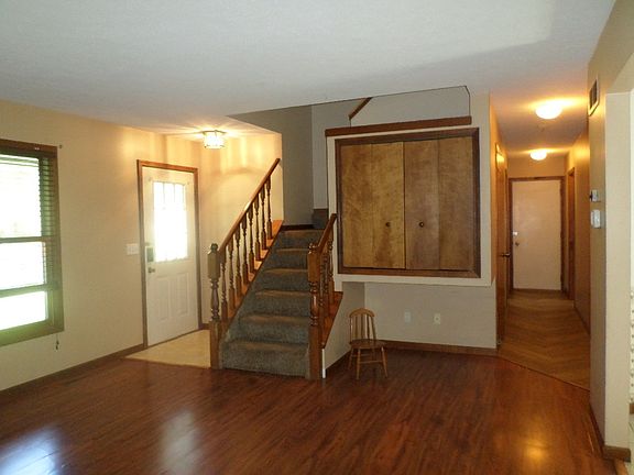 3rd image of 58539 Ox Bow Dr