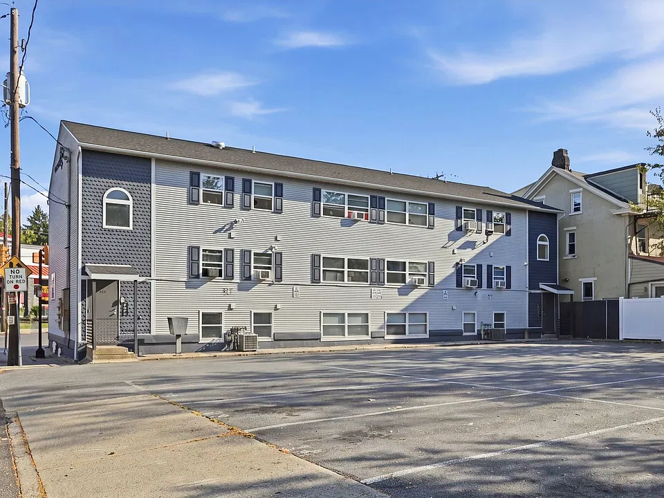 504 Broadway Ave #2-R