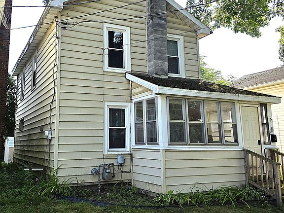 2nd image of 56 Delphine St
