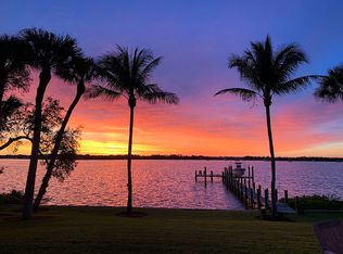 647 SW Overlook Dr, Stuart, FL 34994