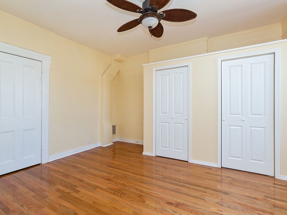 1st image of 374 Hawthorne St #2