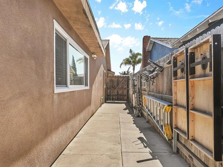 820 Blackwood Dr — Photo 33
