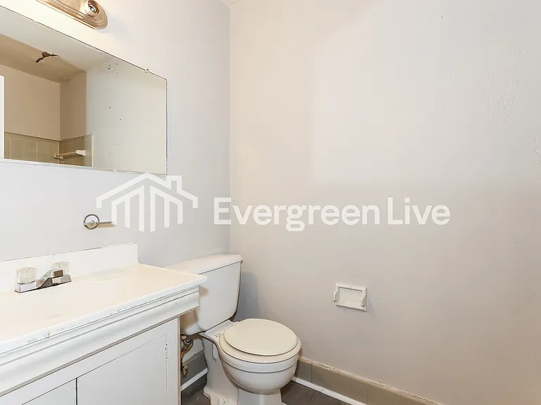 1840 Derby Dr — Photo 12