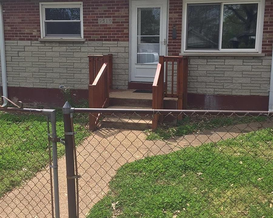 1st image of 9519 Longwood Ave