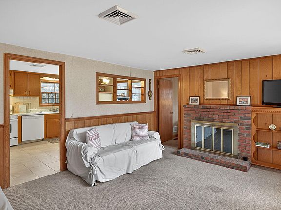 5th image of 16 Frank Doyle Road