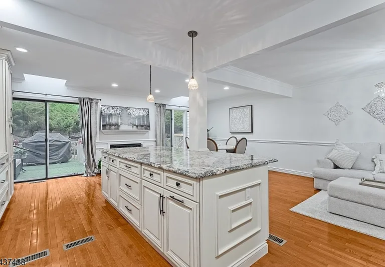 22 Averell Dr #22 — Photo 8