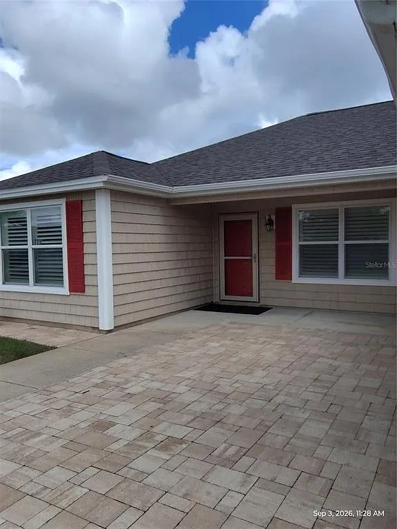 3 bed, 2.0 bath, 1392 sqft, $1,800 — Photo 3