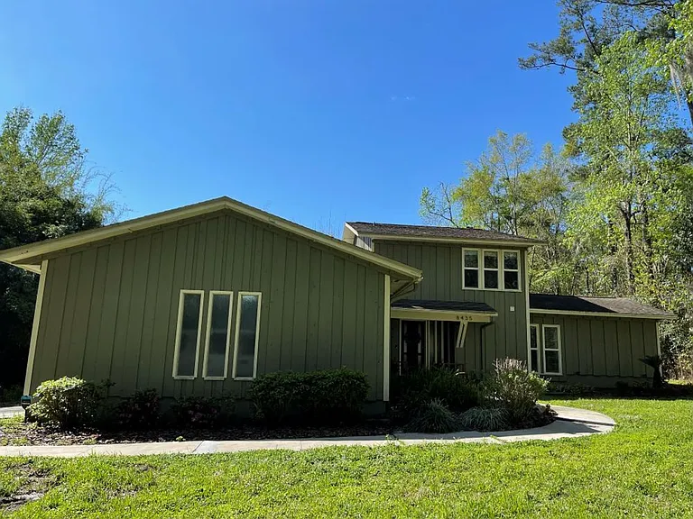 8435 NW 6th Ave — Photo 26