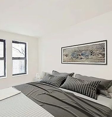 2nd image of 3 W 108th St APT 16